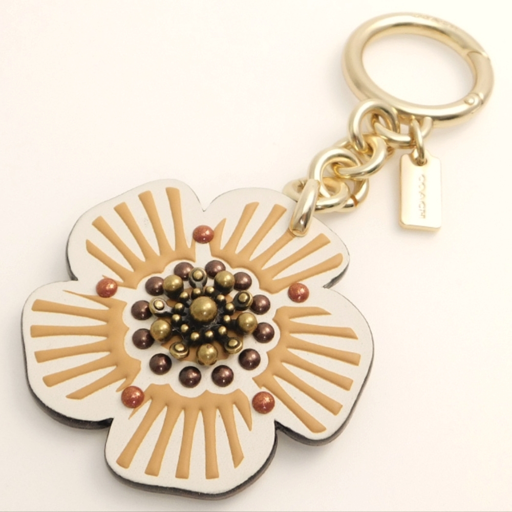 COACH Tea Rose Leather Key Fob Bag Charm Keychain Chalk